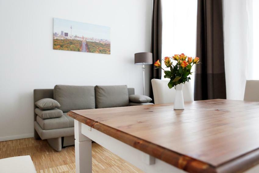 Sc 03 By Rockchair Apartments L Superhost Status L 2 Bedrooms Boxspringbeds Balcony Elevator - Cozy Family & Business Flair Welcomes You! Berlin Eksteriør bilde